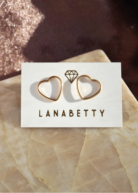 Heart Outline Stud Earrings - Gold Filled