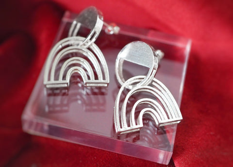 Arch Statement Stud Earrings