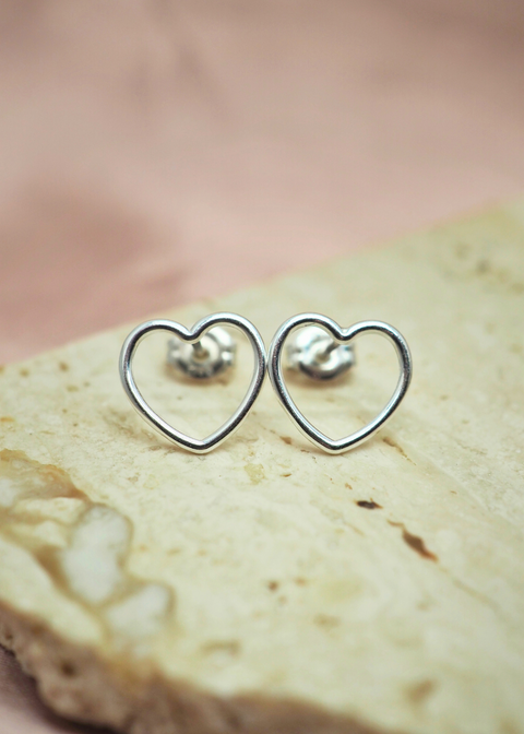 Heart Outline Stud Earrings - Silver