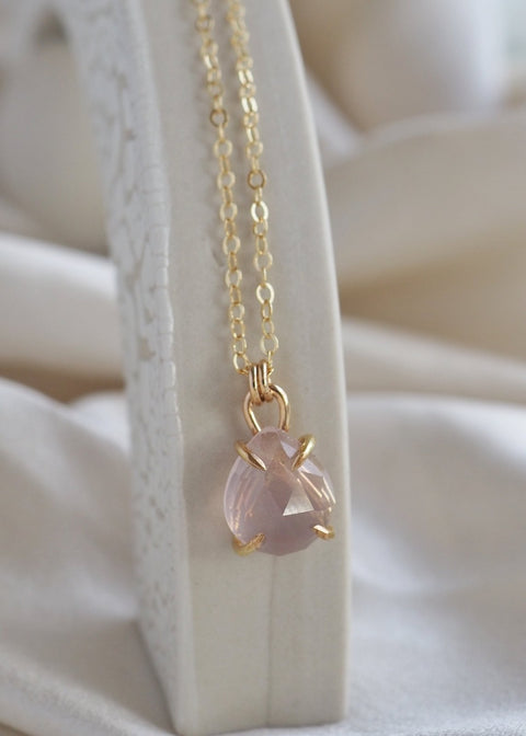 Arcana Necklace - Rose Quartz