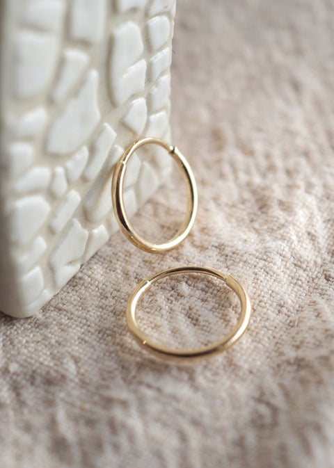 14k Gold - Embrace Hoop Earrings - Earring - LanaBetty