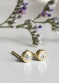 14k Gold - Tiny Shooting Star Stud Earrings - Earring - LanaBetty