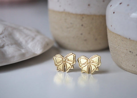 Bow Stud Earrings - Earring - LanaBetty