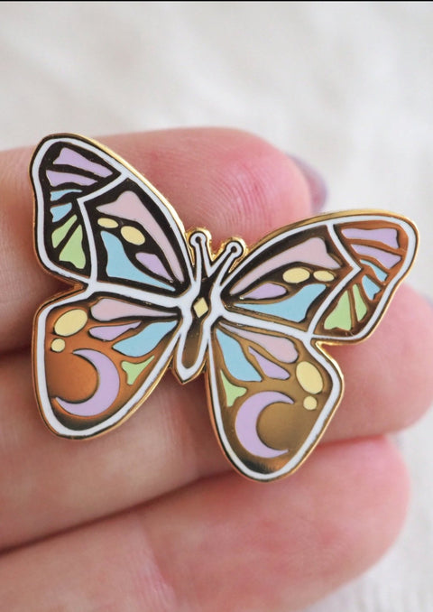 Butterfly Pin - Lapel Pin - lapel pins - LanaBetty