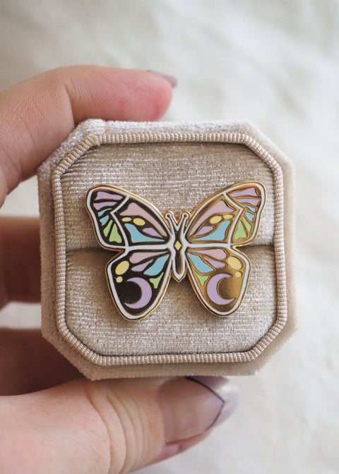 Butterfly Pin - Lapel Pin - lapel pins - LanaBetty