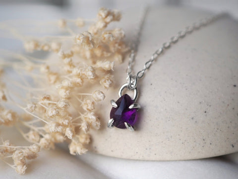 Libra Claw Set Pear Necklace - Sterling Silver - Necklace - LanaBetty