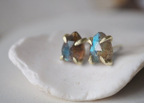 Libra Claw Stud Earrings - Gold Filled - Earring - LanaBetty