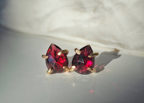 Libra Claw Stud Earrings - Gold Filled - Earring - LanaBetty