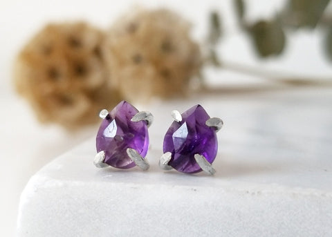 Libra Claw Stud Earrings - Silver - Earring - LanaBetty