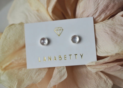 Lyra Gemstone Stud Earrings - 4mm - Earring - LanaBetty